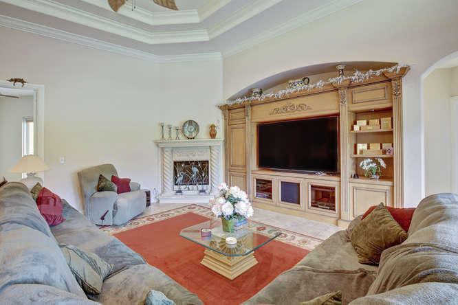 13313 17th Road North Loxahatchee Groves, FL 33470 - Photo 11 of 25 Family Room