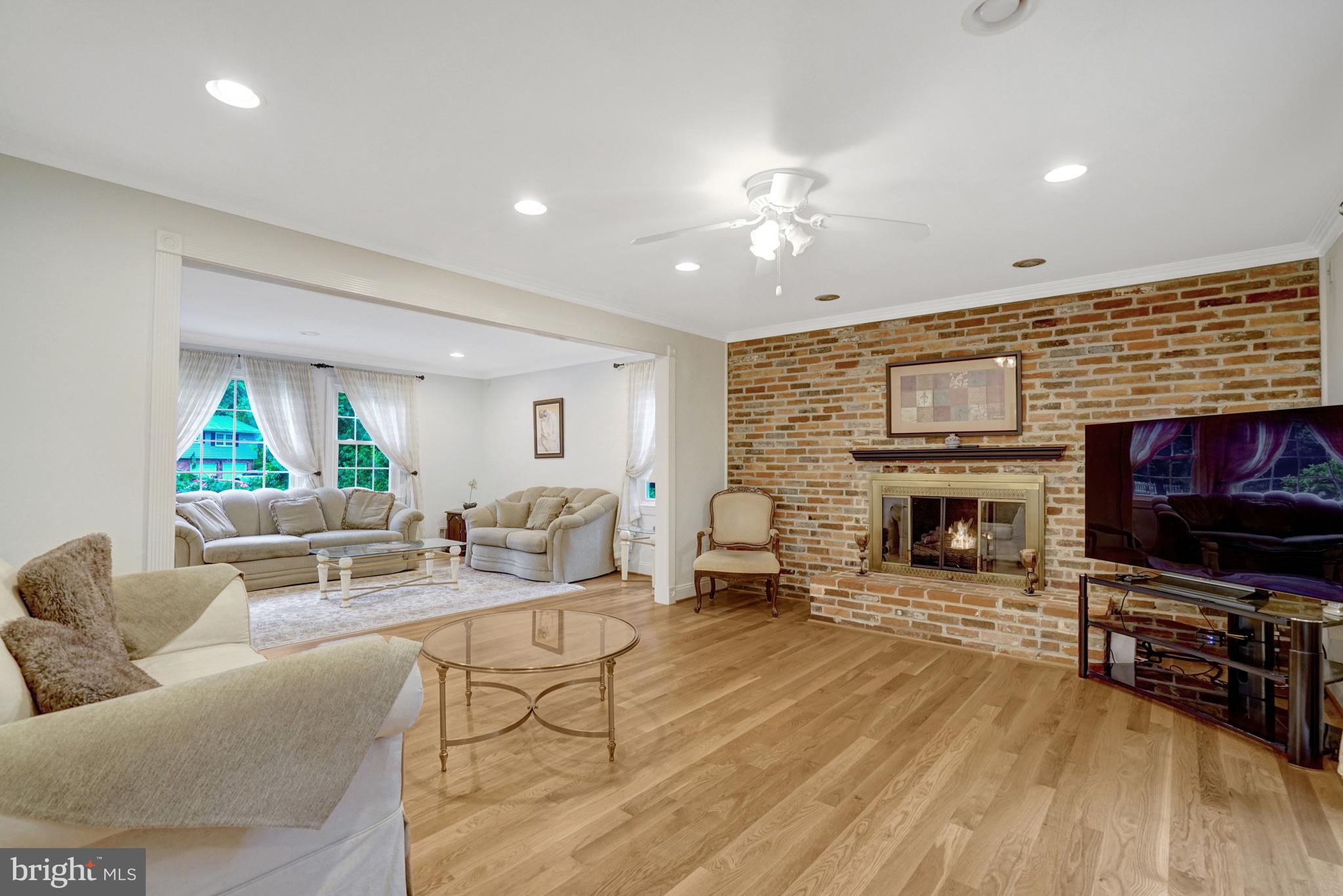 8304 Five Gates Road Annandale, VA 22003 - Photo 17 of 91