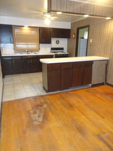 15054 Harding Avenue Midlothian, IL 60445 - Photo 12 of 20