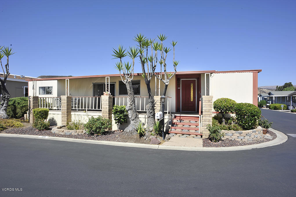195 Tierra Rejada Road, Unit 129 Simi Valley, CA 93065 - Photo 1 of 17 _DSC3711