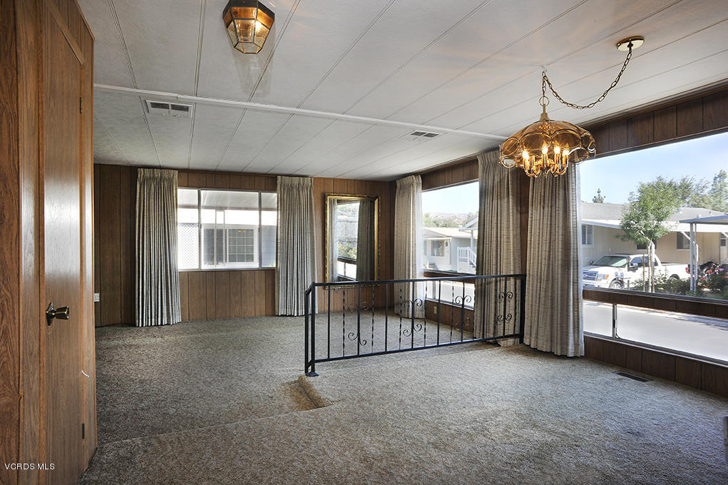 195 Tierra Rejada Road, Unit 129 Simi Valley, CA 93065 - Photo 6 of 17 _DSC3662