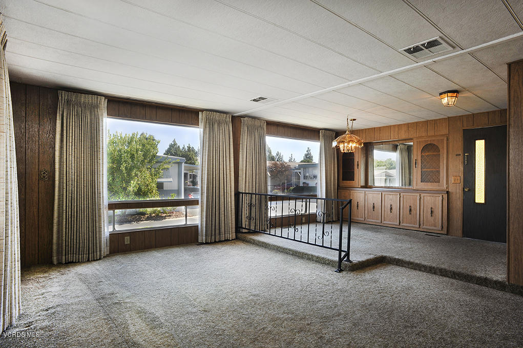 195 Tierra Rejada Road, Unit 129 Simi Valley, CA 93065 - Photo 9 of 17 _DSC3669