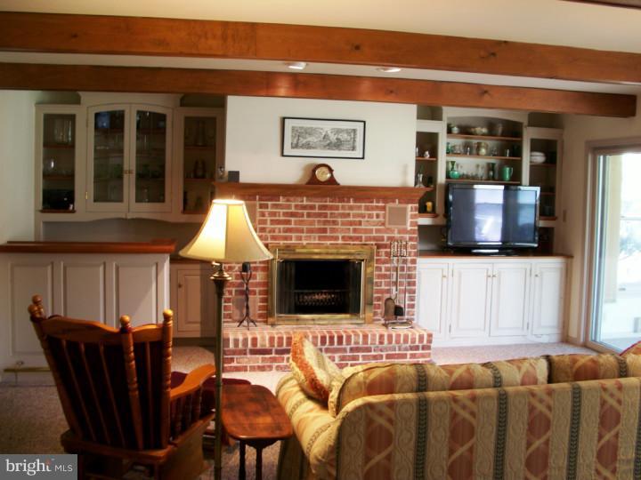 23 Timber Road Horsham, PA 19044 - Photo 3 of 21 Gallery Image 3