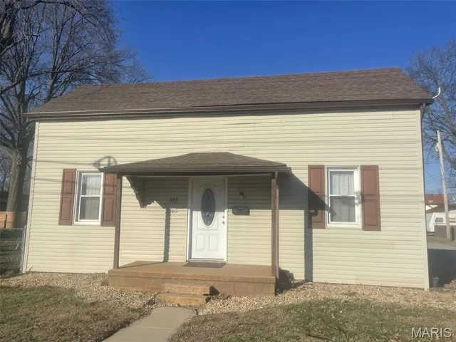 $190,000 | 889 North 1st Street, Breese, IL 62230