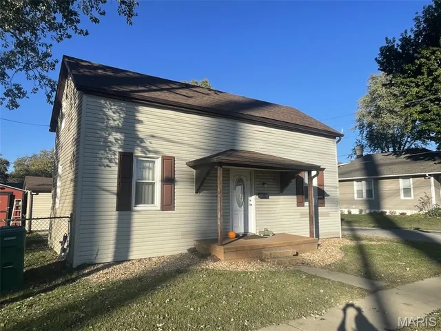 $192,000 | 889 North 1st Street, Breese, IL 62230