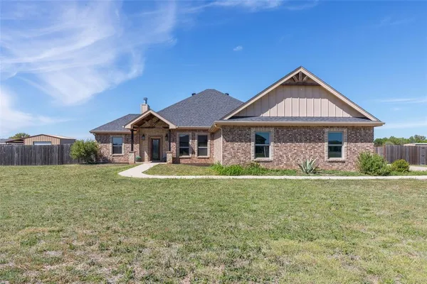 $479,900 | 166 Windmill Crossing Road, Ovalo, TX 79541