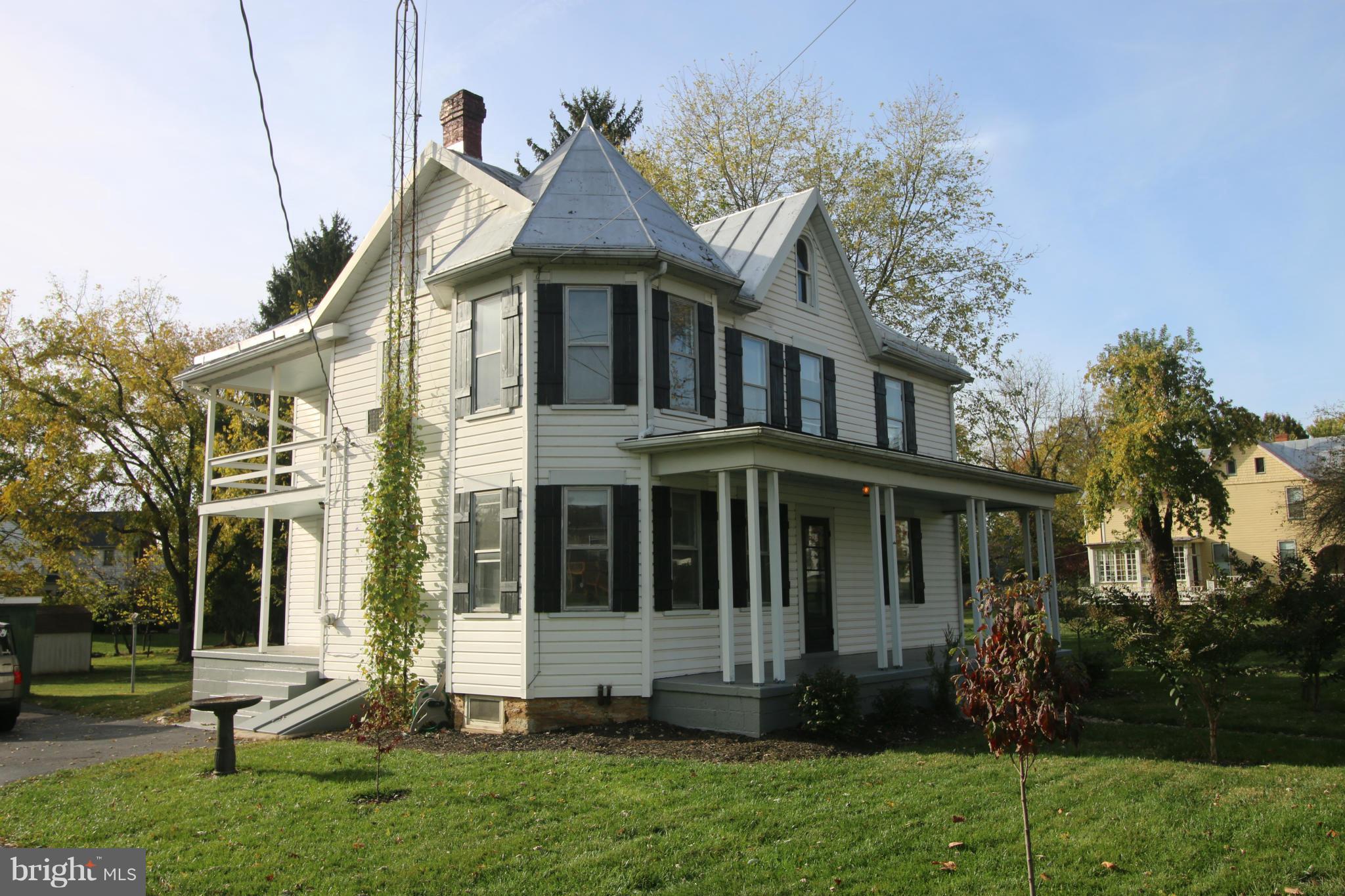 Exterior (Front)
