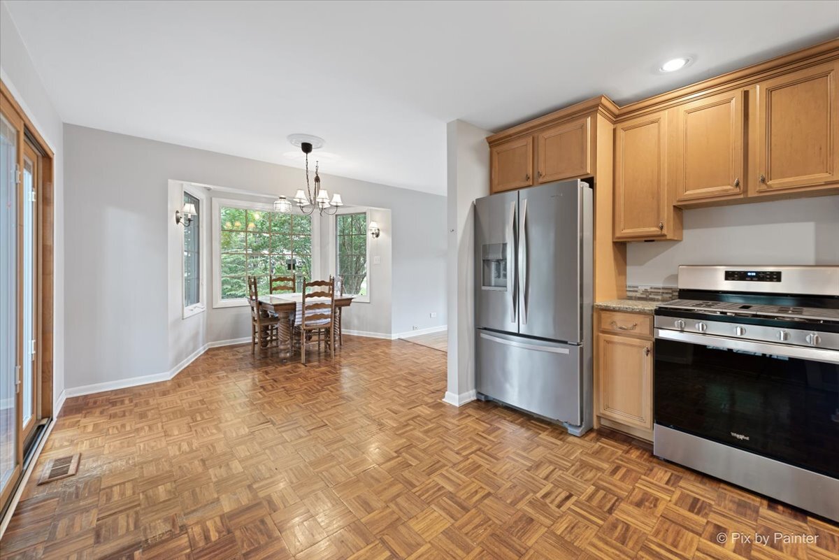 669 Terry Road Glendale Heights, IL 60139 - Photo 8 of 35