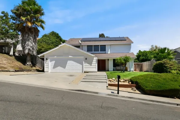 $949,000 | 2884 Brandeis Drive, Oceanside, CA 92056