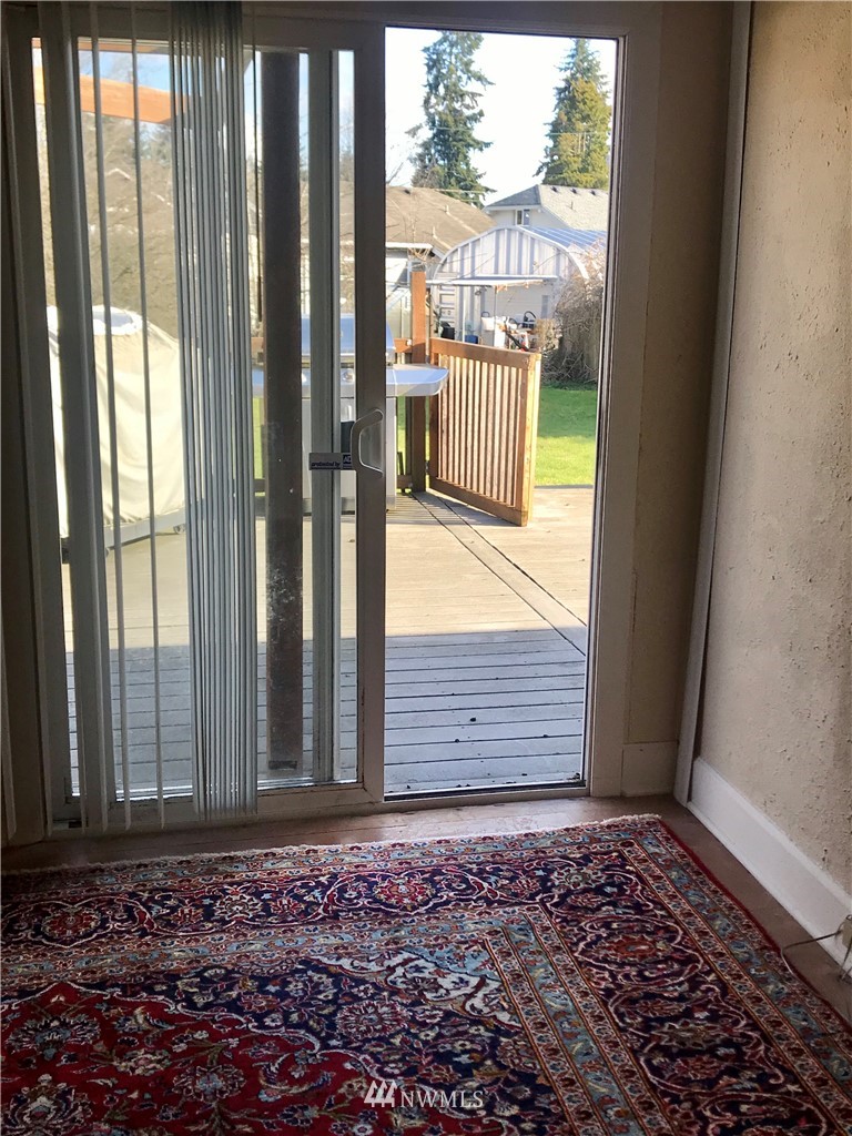 5809 Lowell Road Everett, WA 98203 - Photo 13 of 16