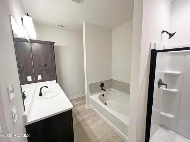 $217,190 | 102 Rosebrook Lane, Duson, LA 70529