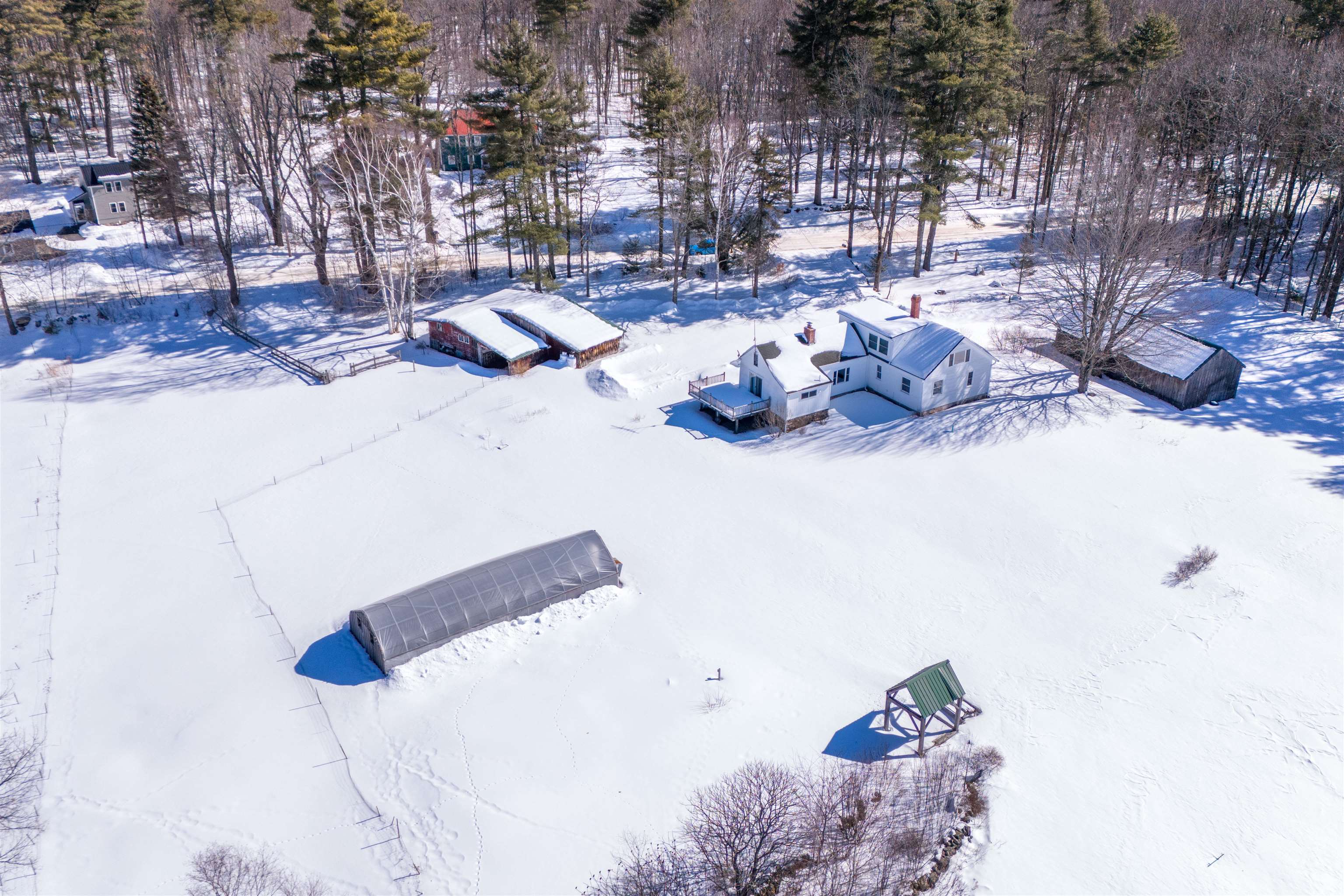 45 Effingham Road Ossipee, NH 03864 - Photo 13 of 60