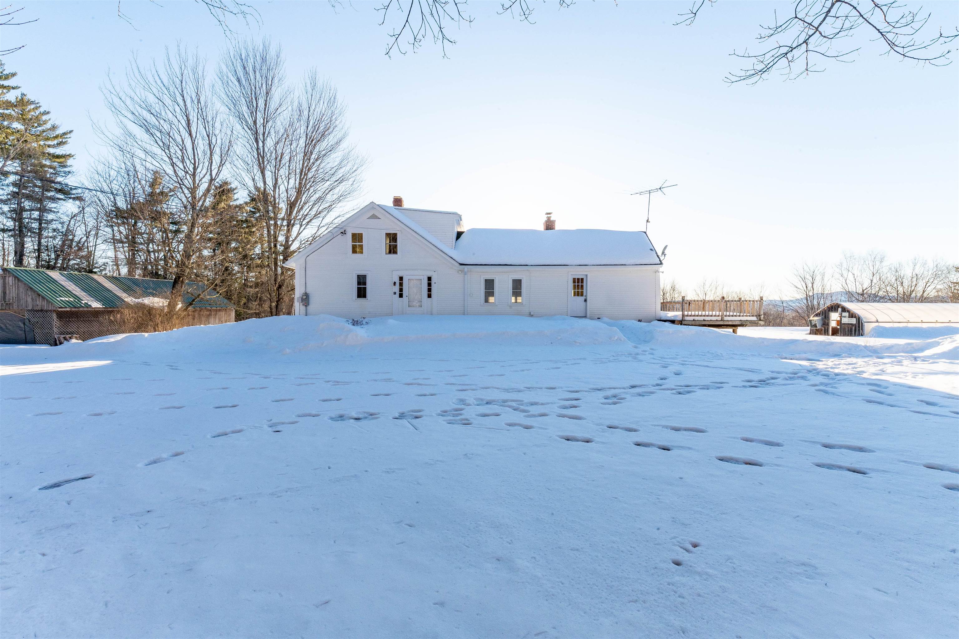 45 Effingham Road Ossipee, NH 03864 - Photo 4 of 60