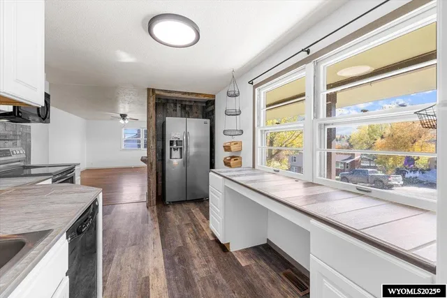 $300,000 | 1920 Kingsboro Road, Casper, WY 82604