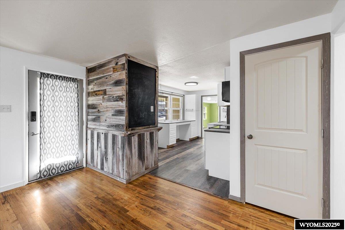 1920 Kingsboro Road Casper, WY 82604 - Photo 9 of 45