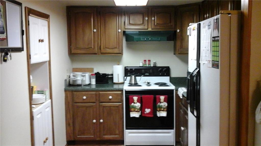 1051 Thompson Run Road Harwick, PA 15049 - Photo 6 of 19 Kitchen