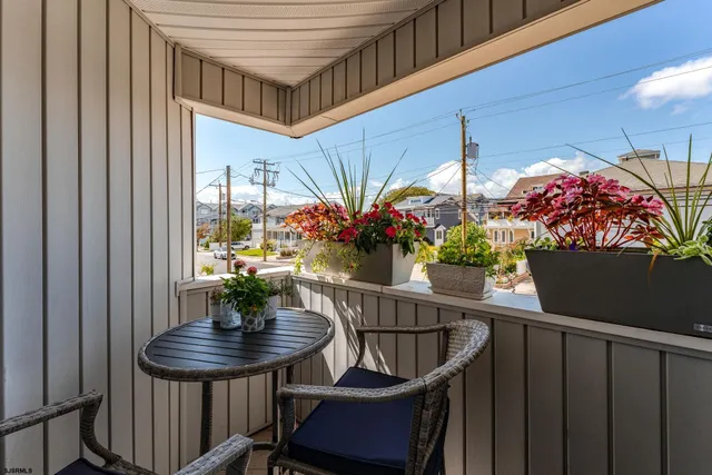 $1,495,000 | 104 South Monroe Avenue, Margate City, NJ 08402