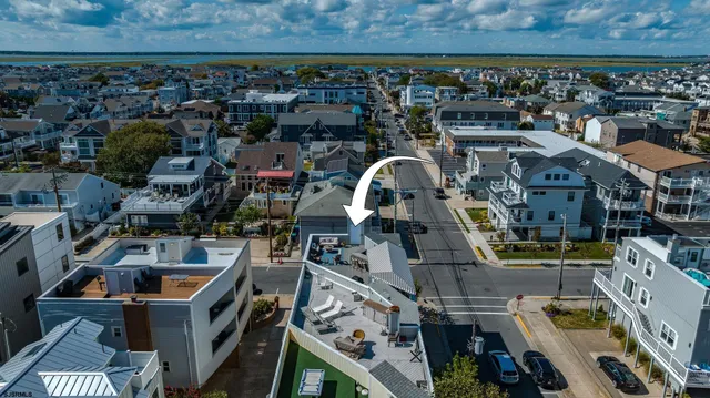 $1,495,000 | 104 South Monroe Avenue, Margate City, NJ 08402