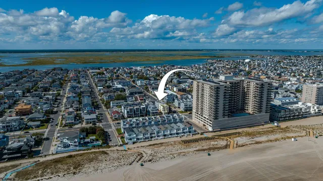 $1,495,000 | 104 South Monroe Avenue, Margate City, NJ 08402