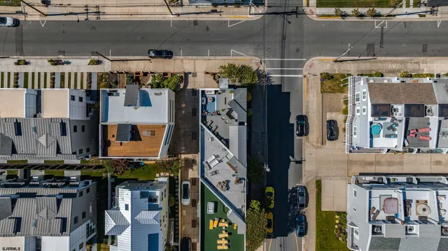 $1,495,000 | 104 South Monroe Avenue, Margate City, NJ 08402