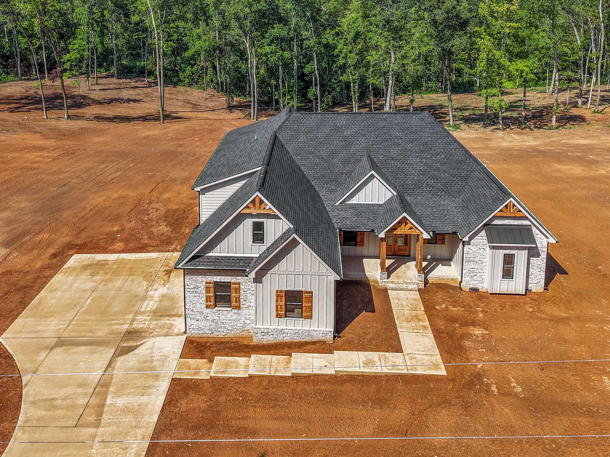 1832 Gholson Road Clarksville, TN 37043 - Photo 4 of 44 Gallery Image 4