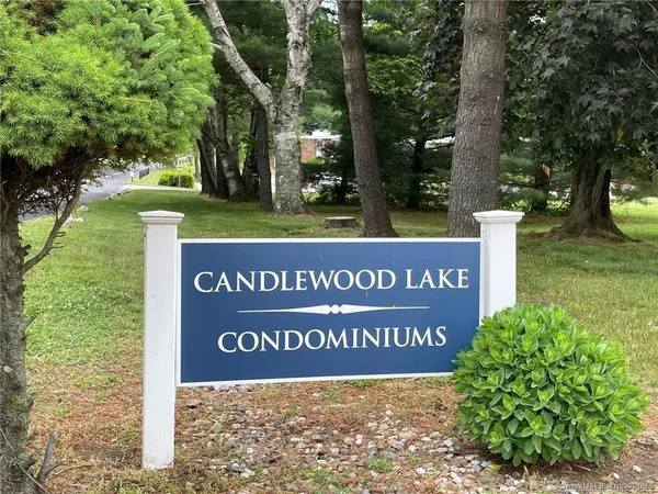 $1,750 | 26 Candlewood Lake Road South, Unit 2, New Milford, CT 06776