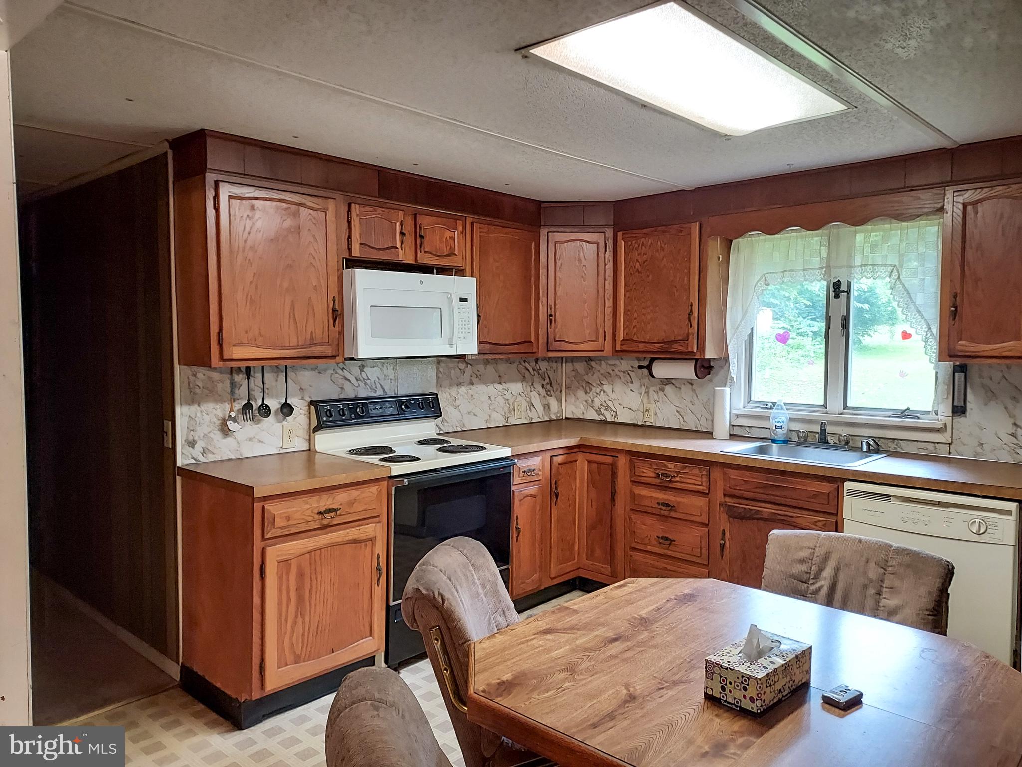 1020 Gettysburg Road Littlestown, PA 17340 - Photo 11 of 26