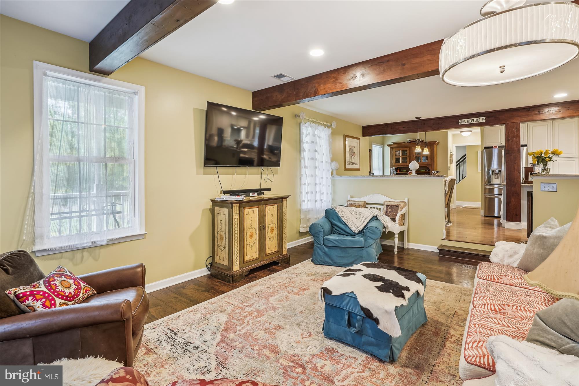 12251 Davis Road Remington, VA 22734 - Photo 21 of 43 Family Room