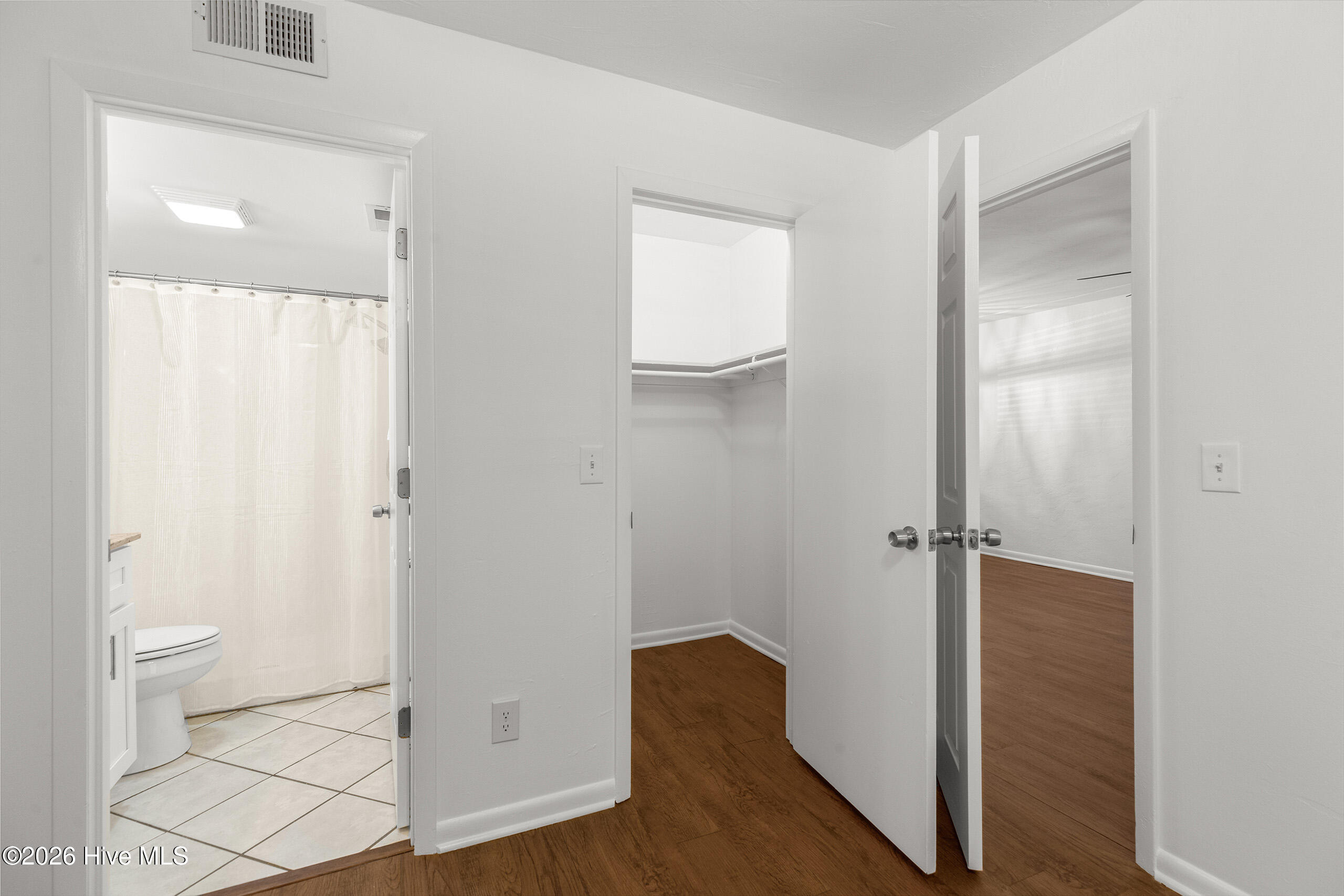 4313 Holly Tree Road Wilmington, NC 28412 - Photo 18 of 34