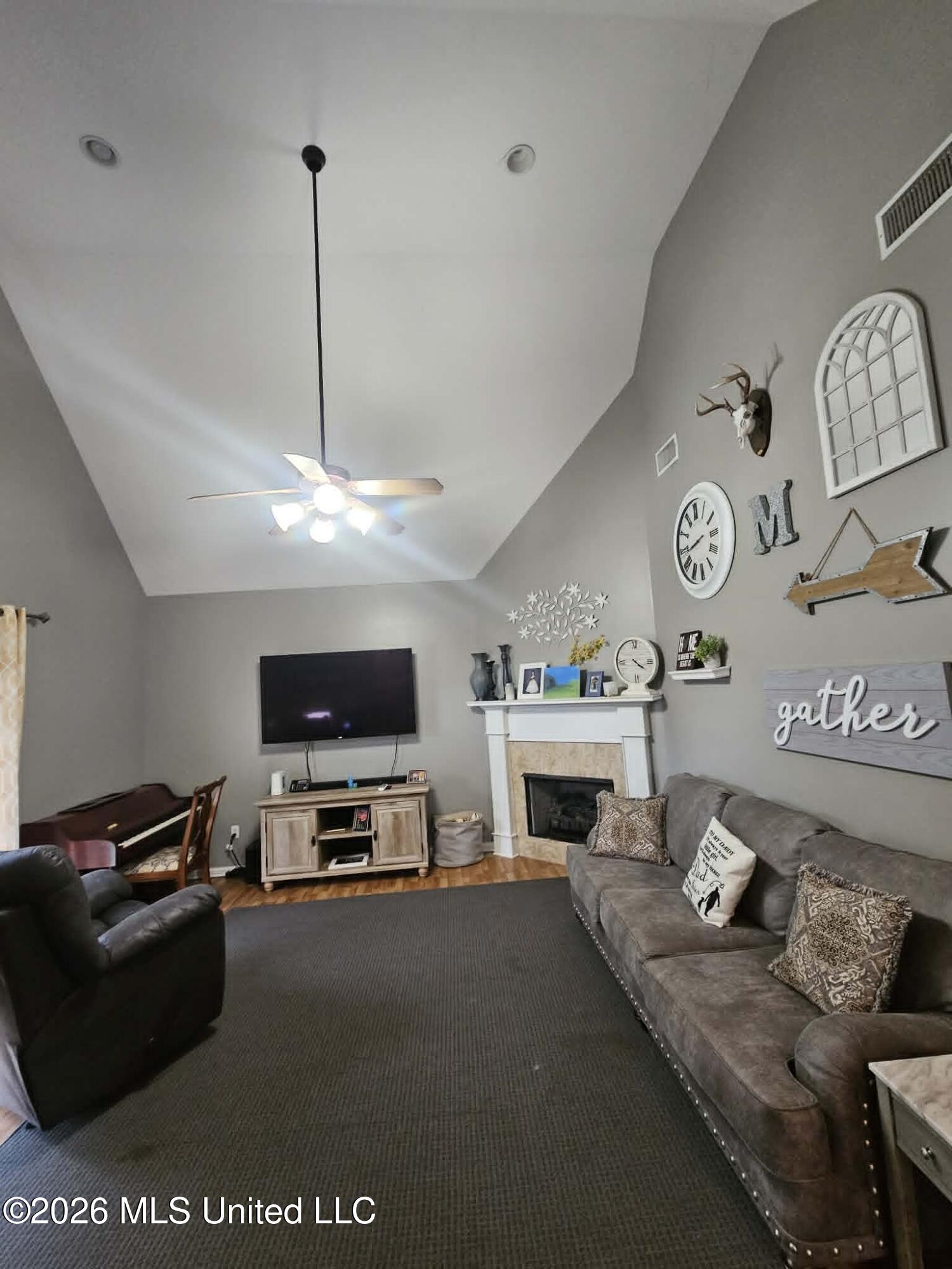 101 Grandview Drive Florence, MS 39073 - Photo 13 of 30 283d6f07-590d-4990-8437-98bc85d71f7a