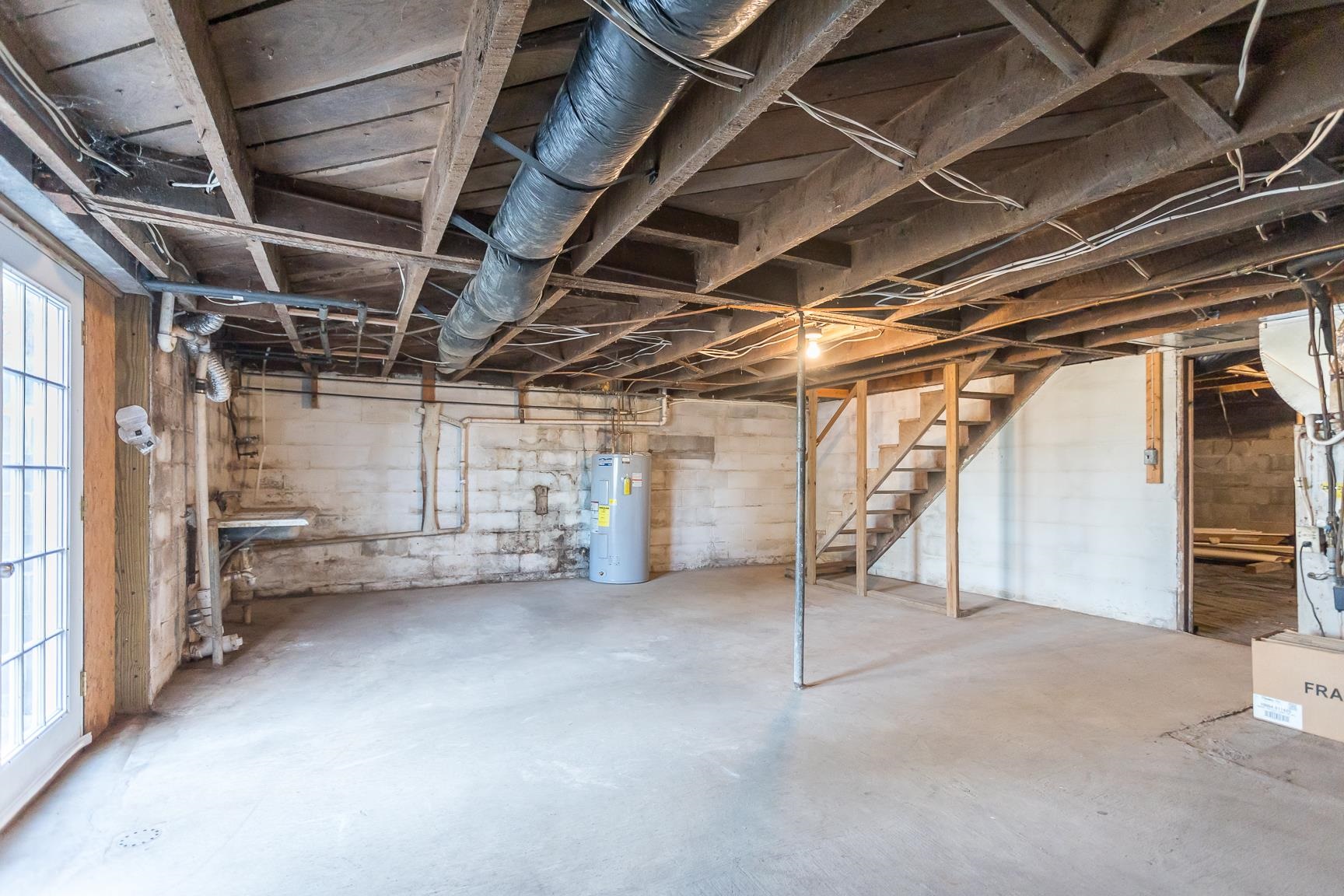 7176 Winestore Road Timberville, VA 22853 - Photo 26 of 45 a view of empty room with wooden ceiling