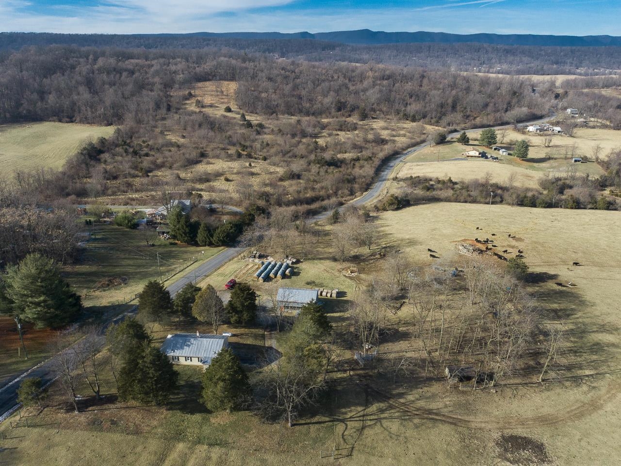 7176 Winestore Road Timberville, VA 22853 - Photo 40 of 45 a view of outdoor space and mountain view