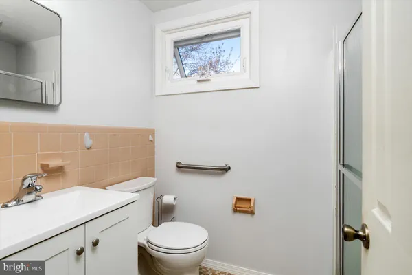 $550,000 | 44 Wagon Bridge Run, Moorestown, NJ 08057