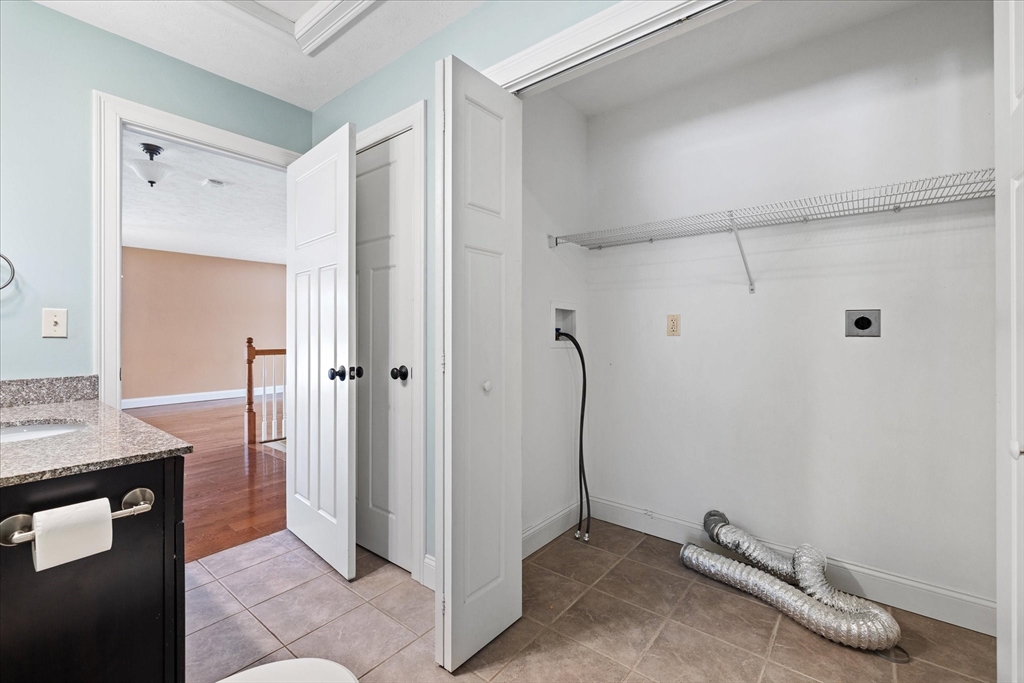 224 A Worcester Road, Unit A Westminster, MA 01473 - Photo 20 of 32