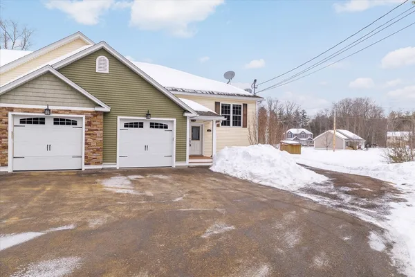 $425,000 | 224 A Worcester Road, Unit A, Westminster, MA 01473