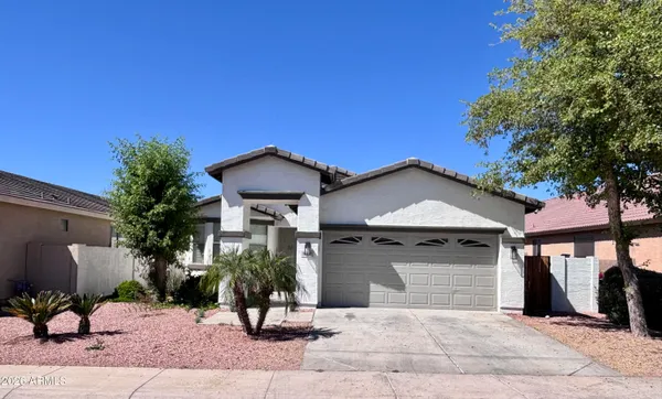 $2,100 | 5606 West St Anne Avenue, Laveen, AZ 85339