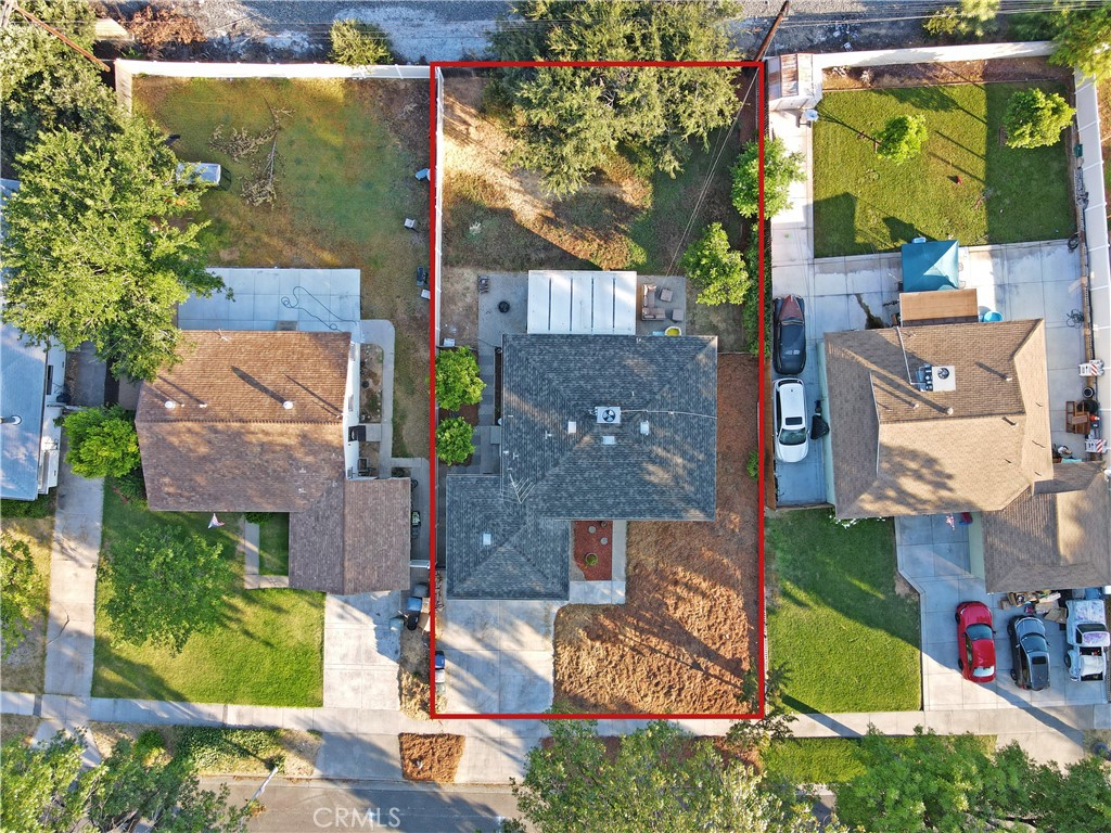 3445 Tipperary Way Riverside, CA 92506 - Photo 25 of 26 an aerial view of a houses with yard