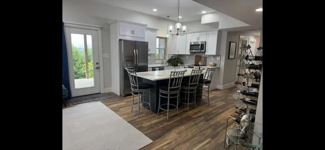 $1,950,000 | 192 Lady Bug Lane, Jasper, TN 37347