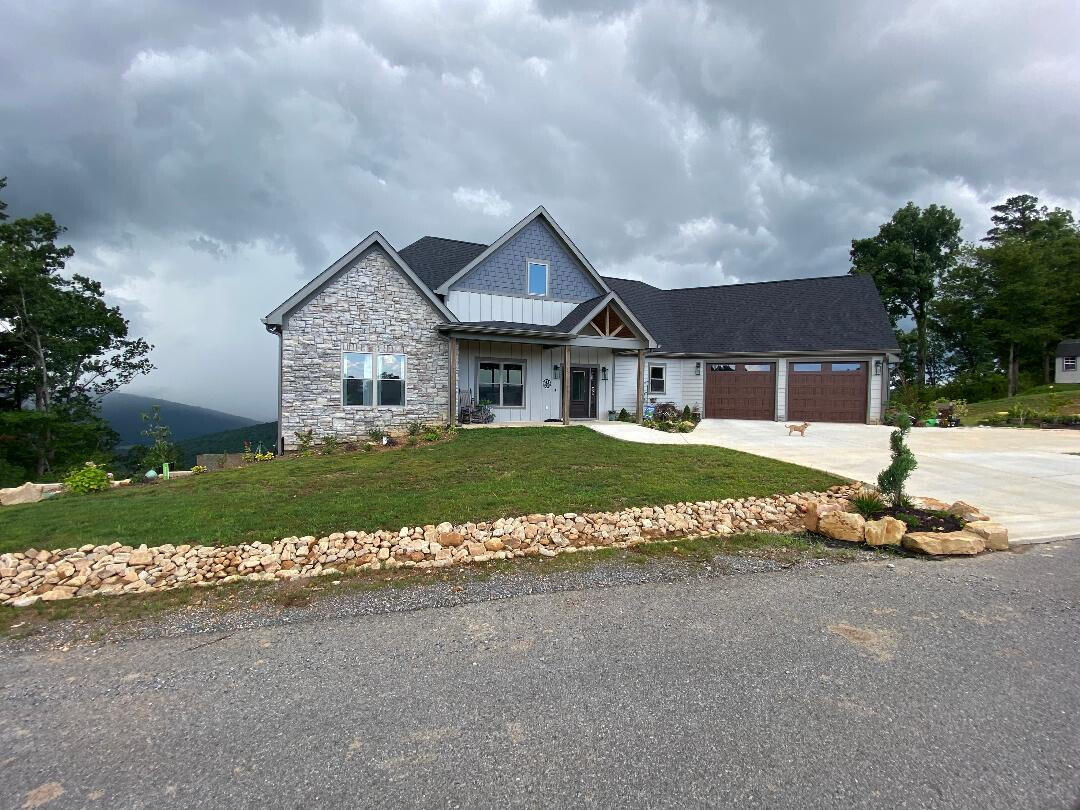 192 Lady Bug Lane Jasper, TN 37347 - Photo 2 of 36 192LadyBugLn_61127_1