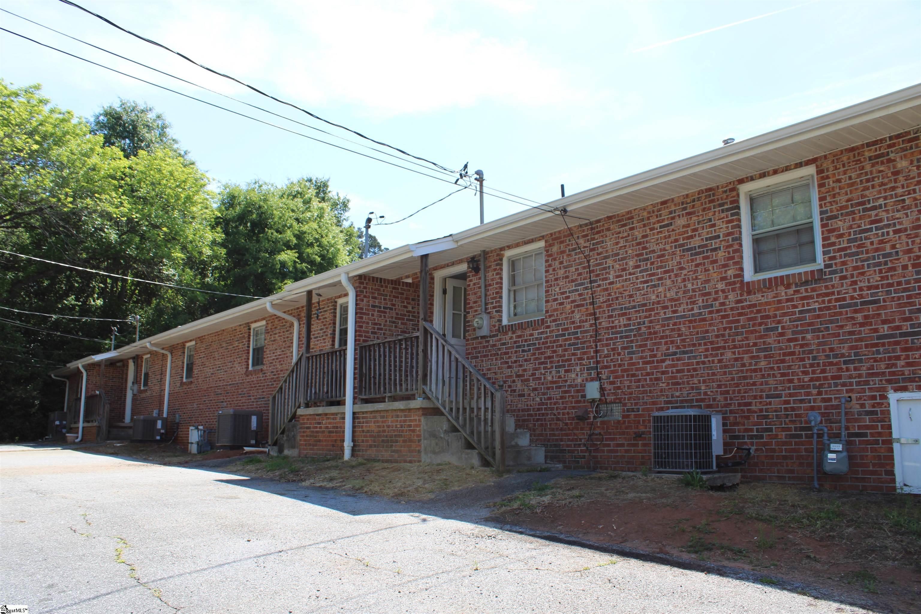 117 Bryant Street Central, SC 29630 - Photo 2 of 9