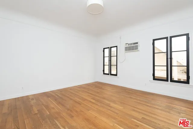 $3,395 | 900 South Orange Grove Avenue, Unit 103, Los Angeles, CA 90036