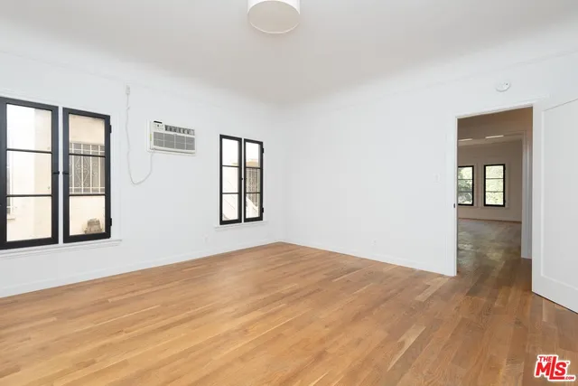 $3,395 | 900 South Orange Grove Avenue, Unit 103, Los Angeles, CA 90036