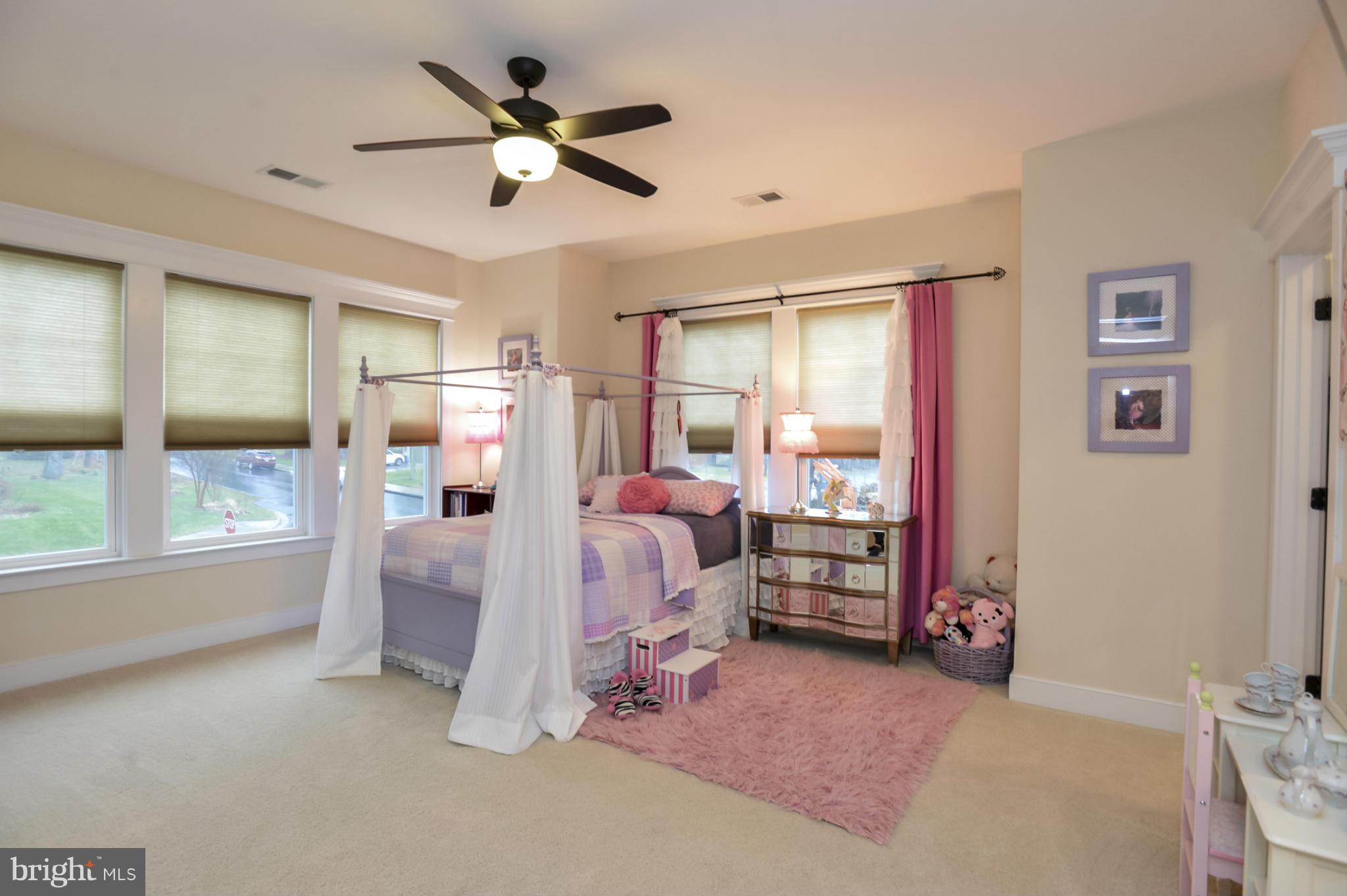 224 Tapawingo Road Southeast Vienna, VA 22180 - Photo 20 of 30 Bedroom 2 with private bath and walk-in closet