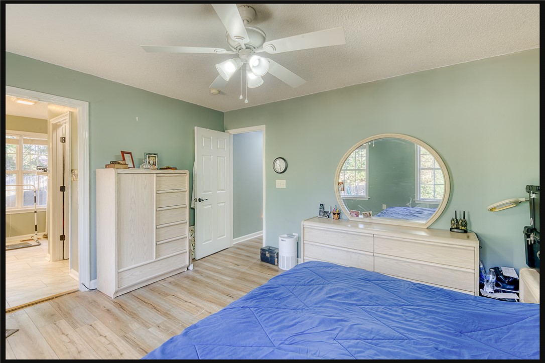 116 Elliott Drive Seneca, SC 29678 - Photo 18 of 35 Primary BR