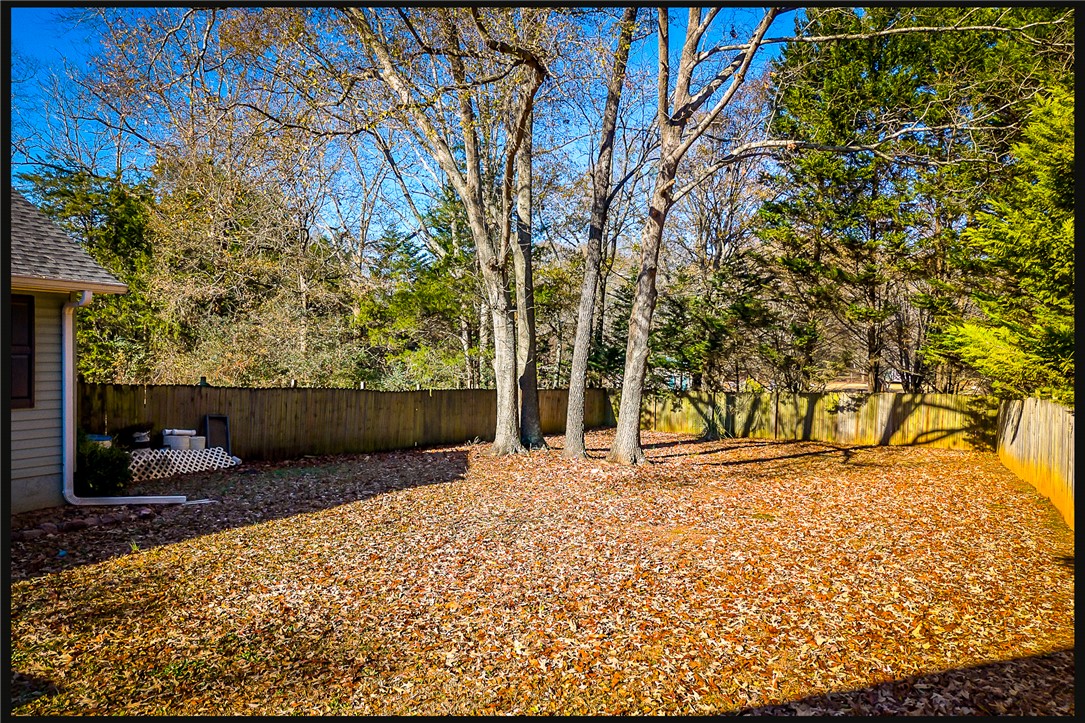 116 Elliott Drive Seneca, SC 29678 - Photo 32 of 35