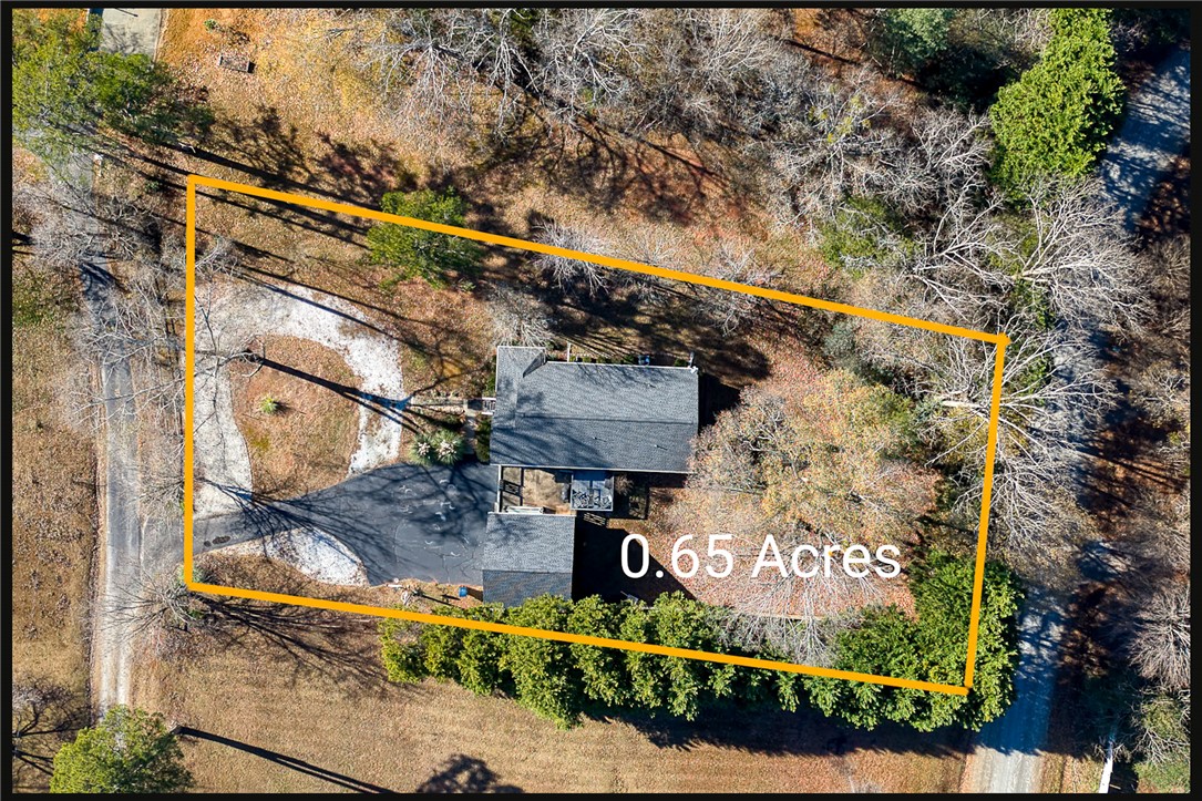 116 Elliott Drive Seneca, SC 29678 - Photo 4 of 35