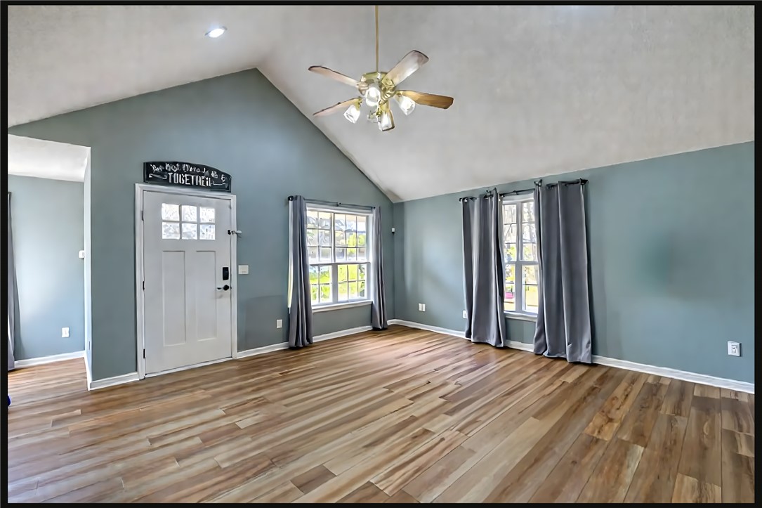 116 Elliott Drive Seneca, SC 29678 - Photo 10 of 35 Decluttered using Ai