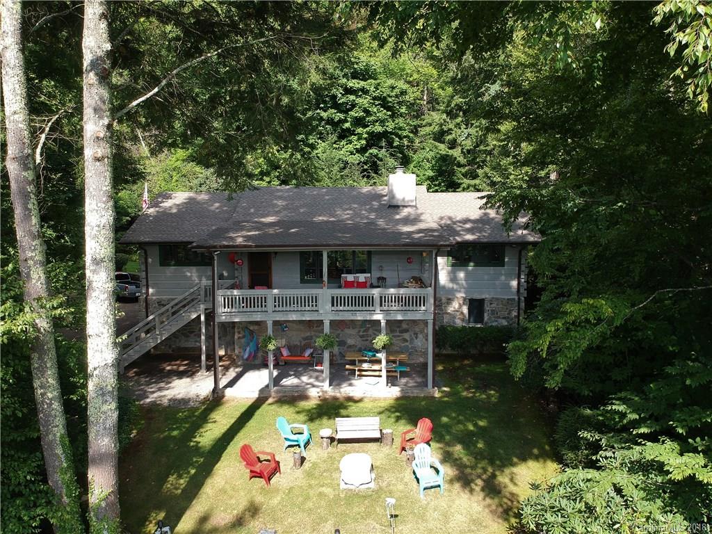 782 Setzercove Road Maggie Valley, NC 28751 - Photo 3 of 35 Gallery Image 3