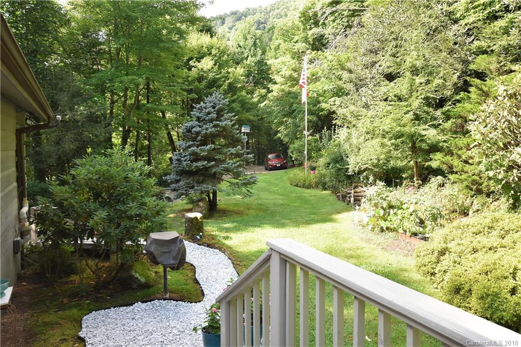 782 Setzercove Road Maggie Valley, NC 28751 - Photo 7 of 35 Gallery Image 7