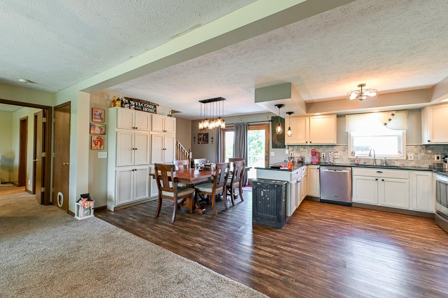 6424 Hartford Rdg Road Aurora, IN 47001 - Photo 11 of 54